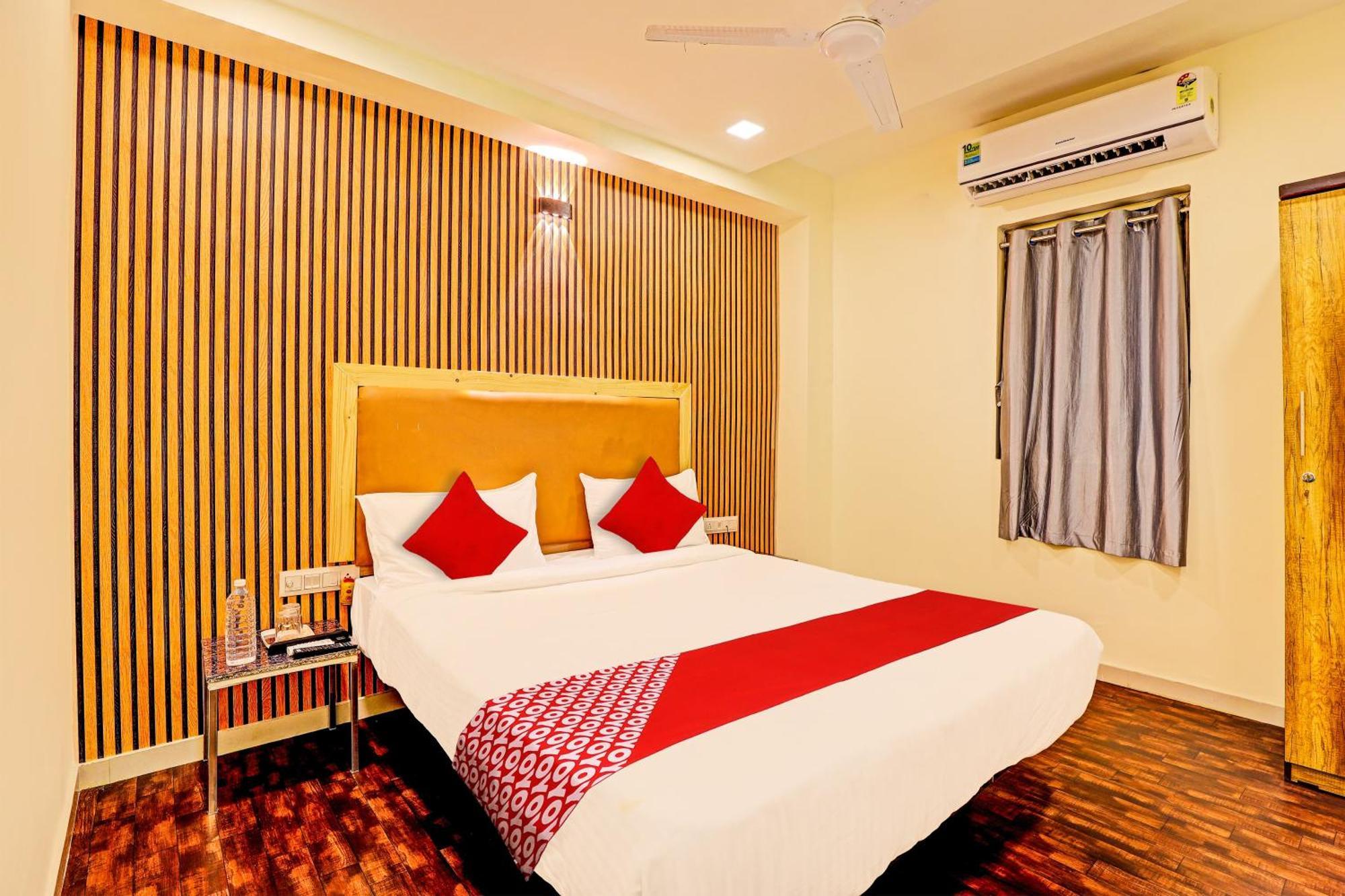 Hotel O Alexa Ahmedabad Extérieur photo